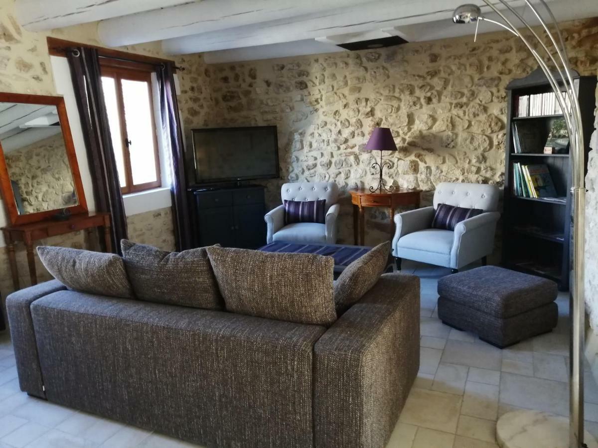 Gite De L Ancienne Poste Bourdic Екстер'єр фото